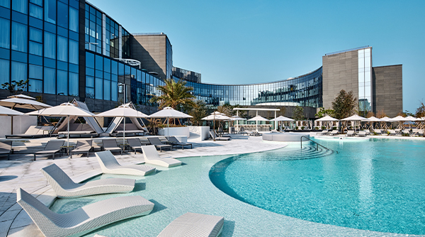 Rewards Cabana & Food