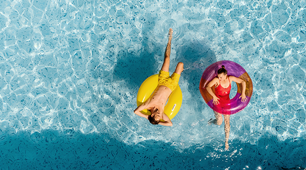 Rewards Sunday Pool Stay