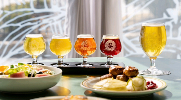 Rewards Stay & Sip : Willow Beer Retreat